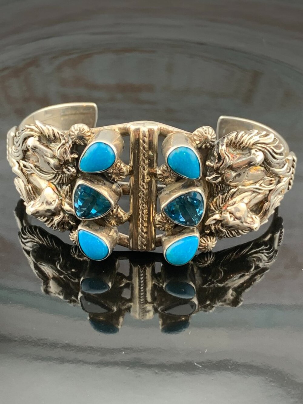 Horse Navajo Native American 925 Silver Turquoise Blue Topaz Running Bear J1424